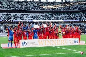 再见曼联！曝6500万“顶星”离队！1.8亿强援投奔红魔，强挖皇马