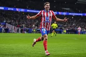 中超：上海海港主场4-1大胜深圳