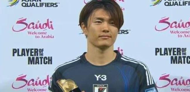 两位教练都 两位教练都