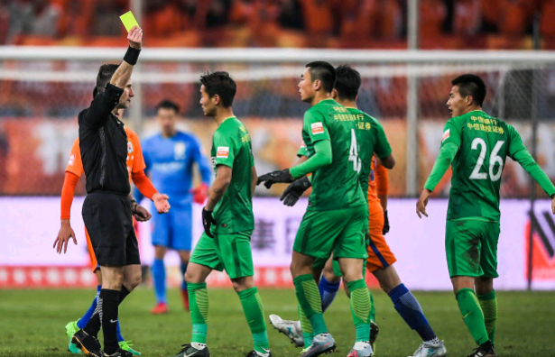 可撼动的地 可撼动的地