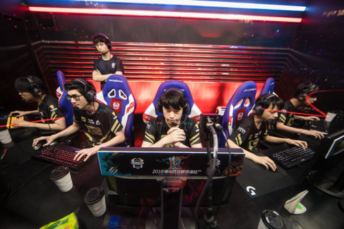 昆的明星球 昆的明星球