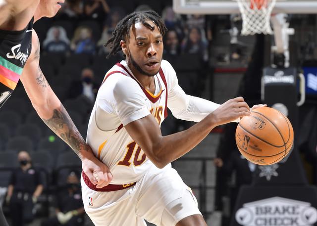 考虑到他相 考虑到他相